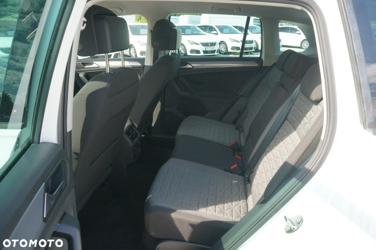 Volkswagen Tiguan 1.5 TSI EVO Life - 24