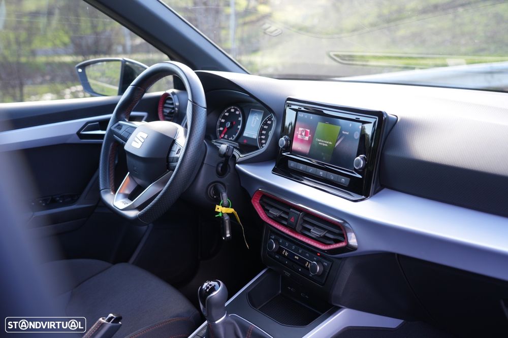 SEAT Arona 1.0 TSI FR - 12