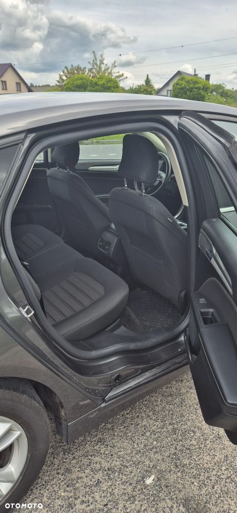 Ford Fusion - 6