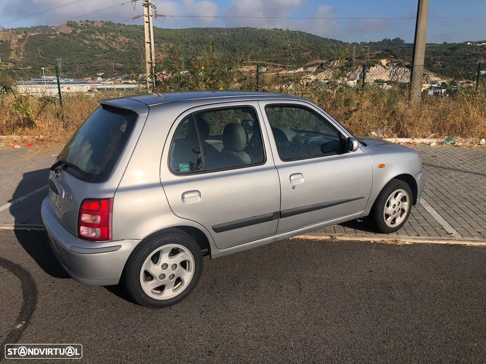 Nissan Micra 1.5 D Luxury - 15