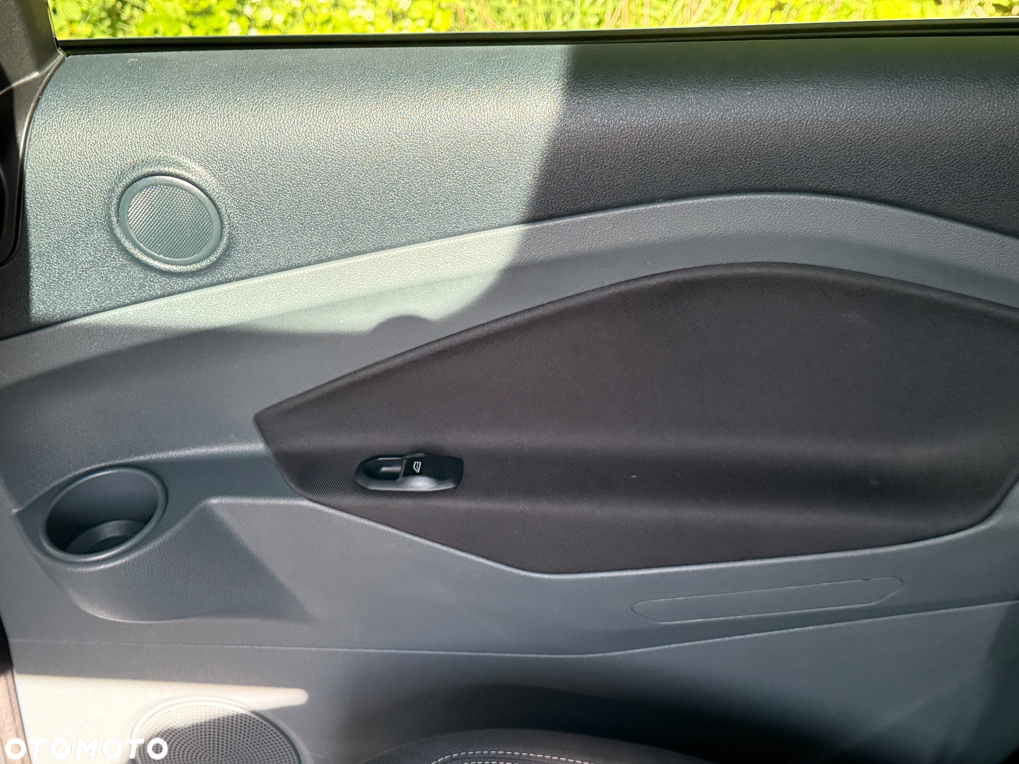 Ford Grand C-MAX 1.6 TDCi Start-Stop-System Titanium - 32
