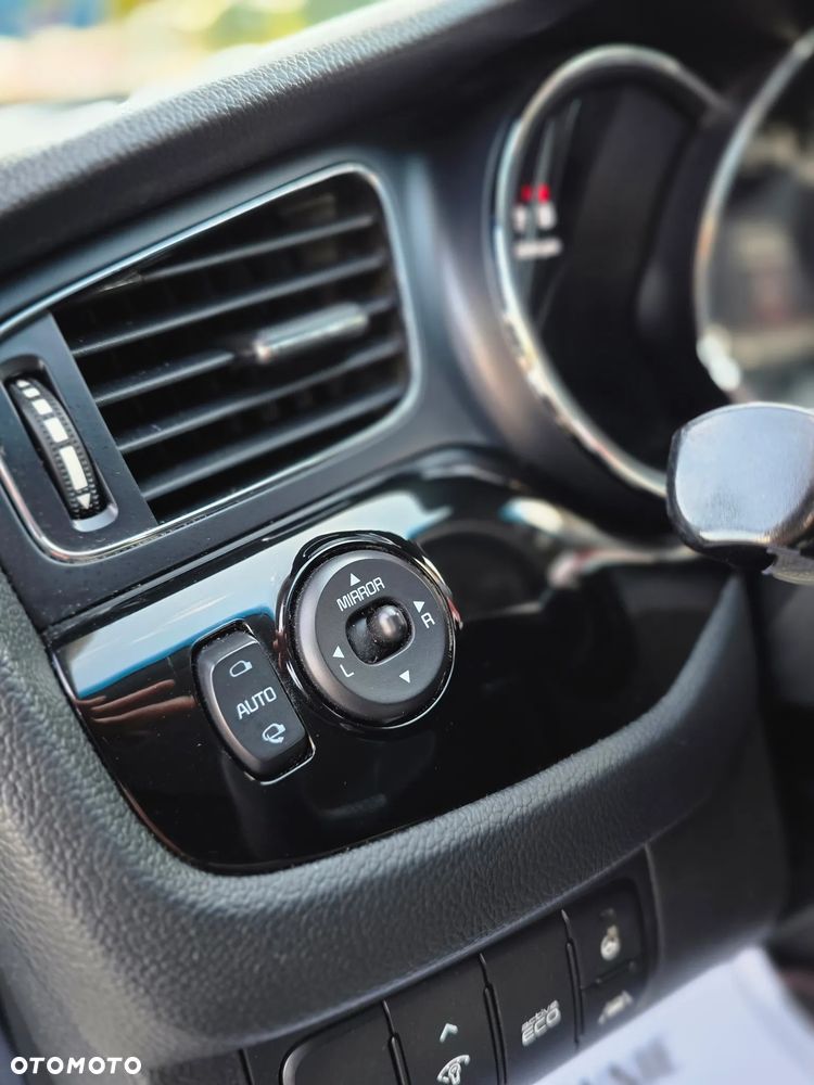 Kia Ceed 1.6 GDI DCT Platinum Edition - 14