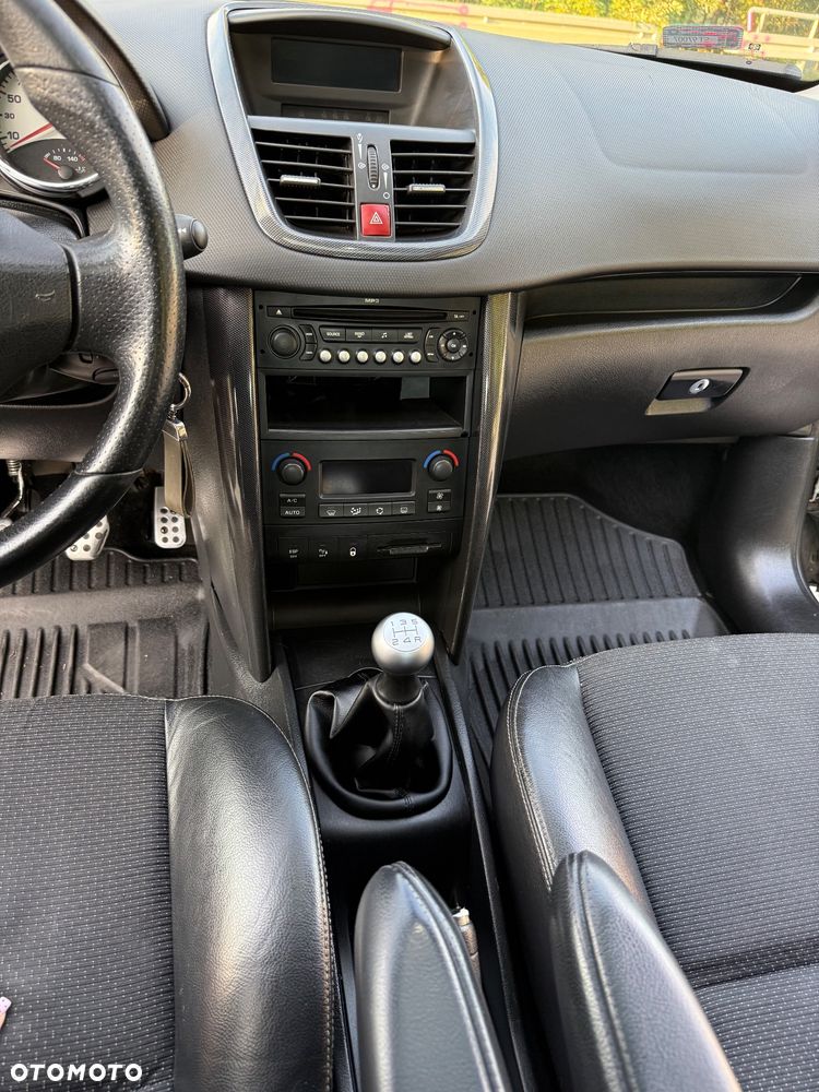 Peugeot 207 1.6 HDi Sporty - 36