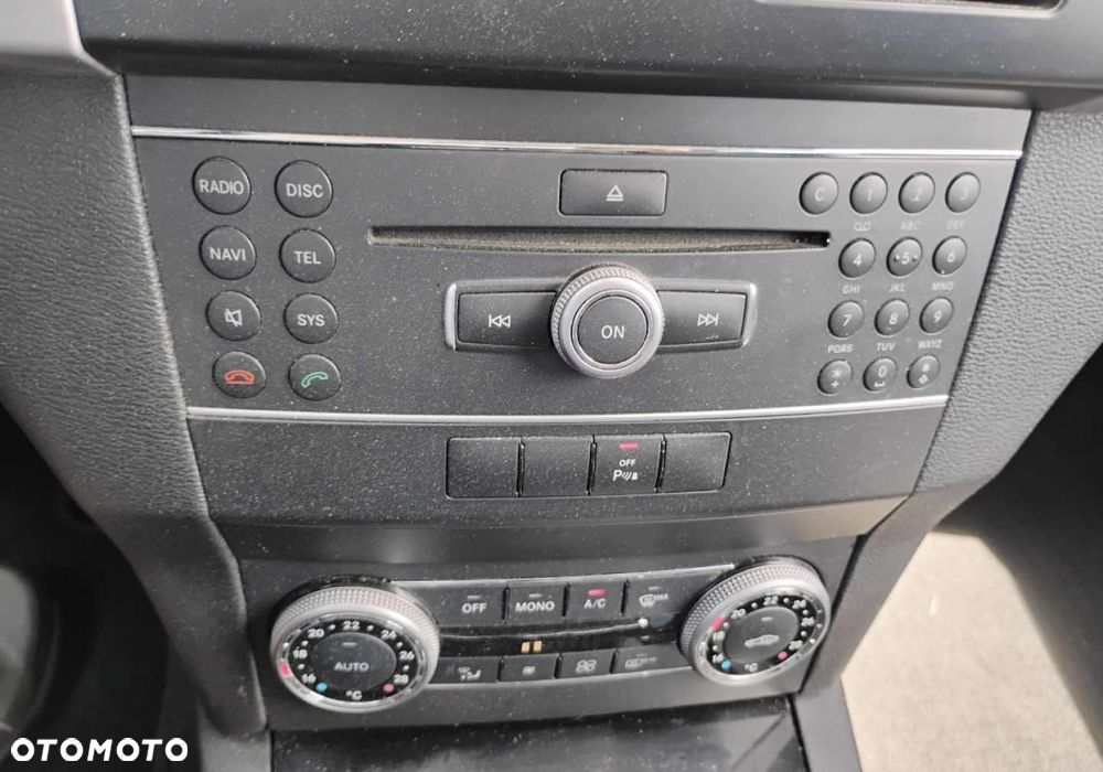 Mercedes-Benz GLK - 15