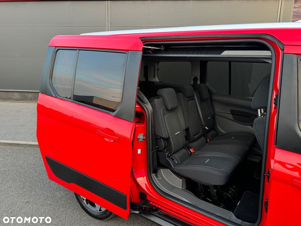 Ford Tourneo Connect Grand - 10
