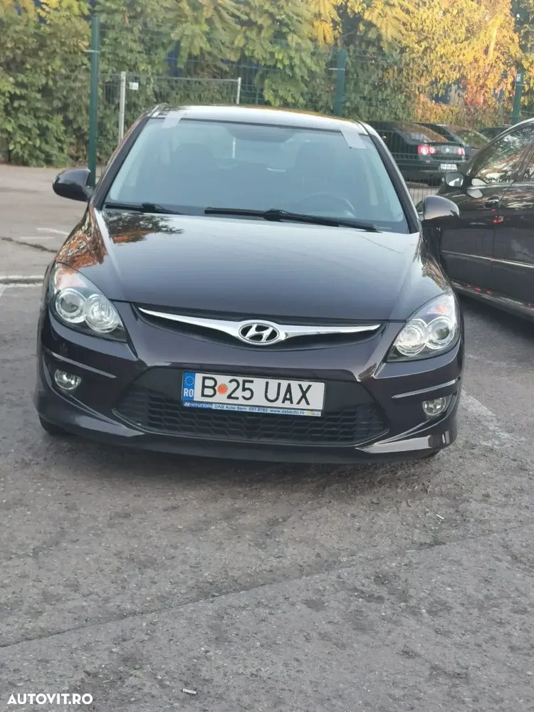 Hyundai i30 1.4 DOHC GL CLASSIC - 1