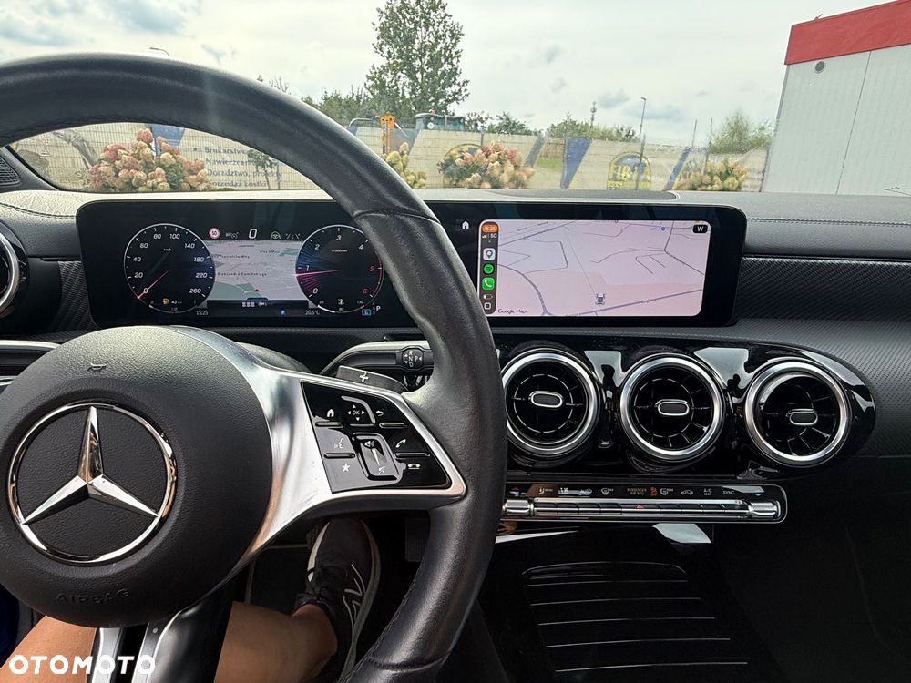 Mercedes-Benz CLA - 10