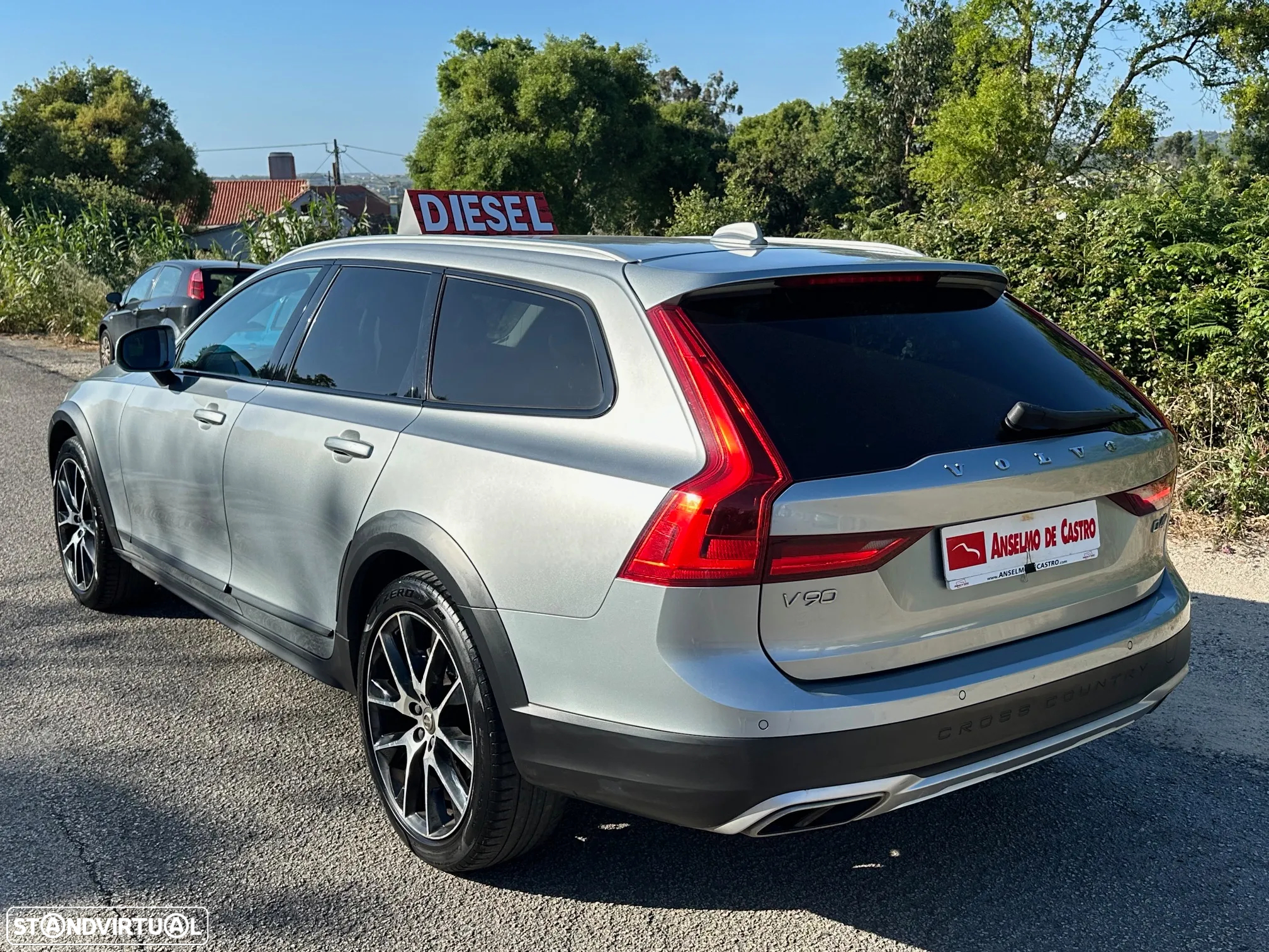 Volvo V90 Cross Country 2.0 D4 Plus AWD Geartronic - 5