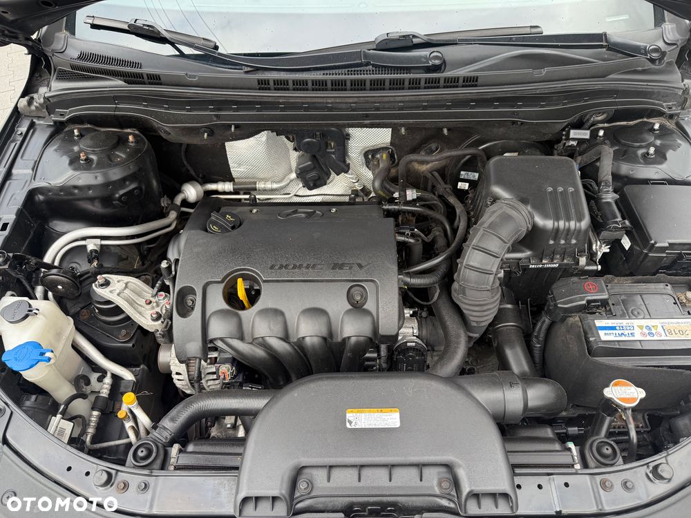 Hyundai i30 1.4 Blue Comfort - 10