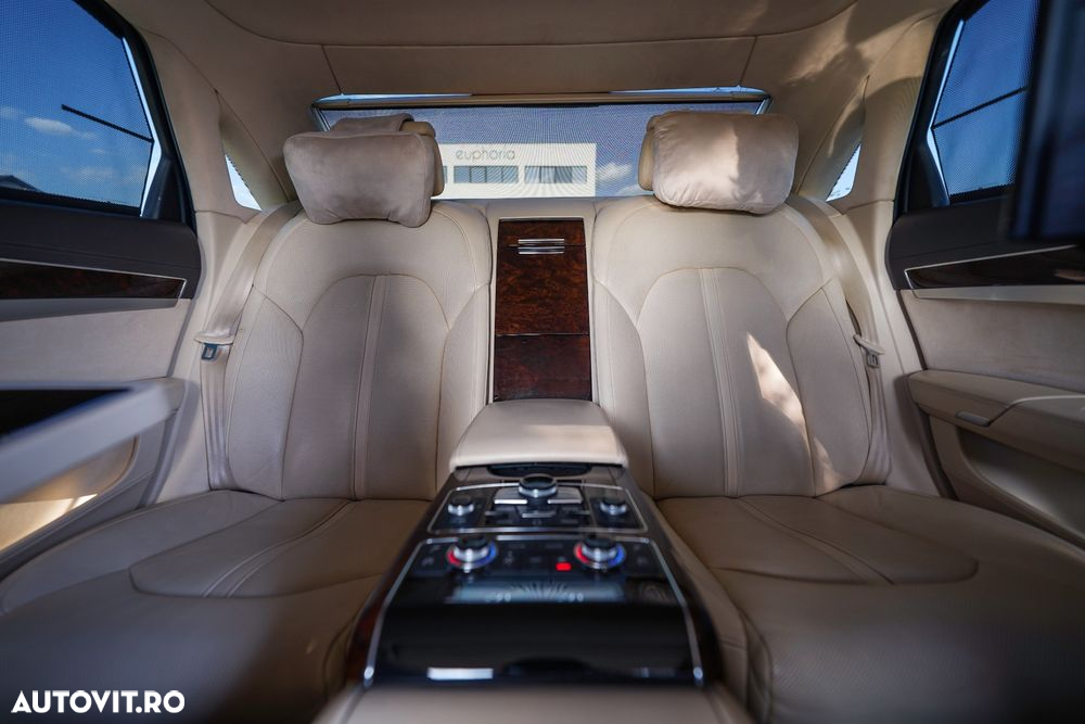 Audi A8 3.0 TDI DPF quattro Tiptronic Langversion - 3