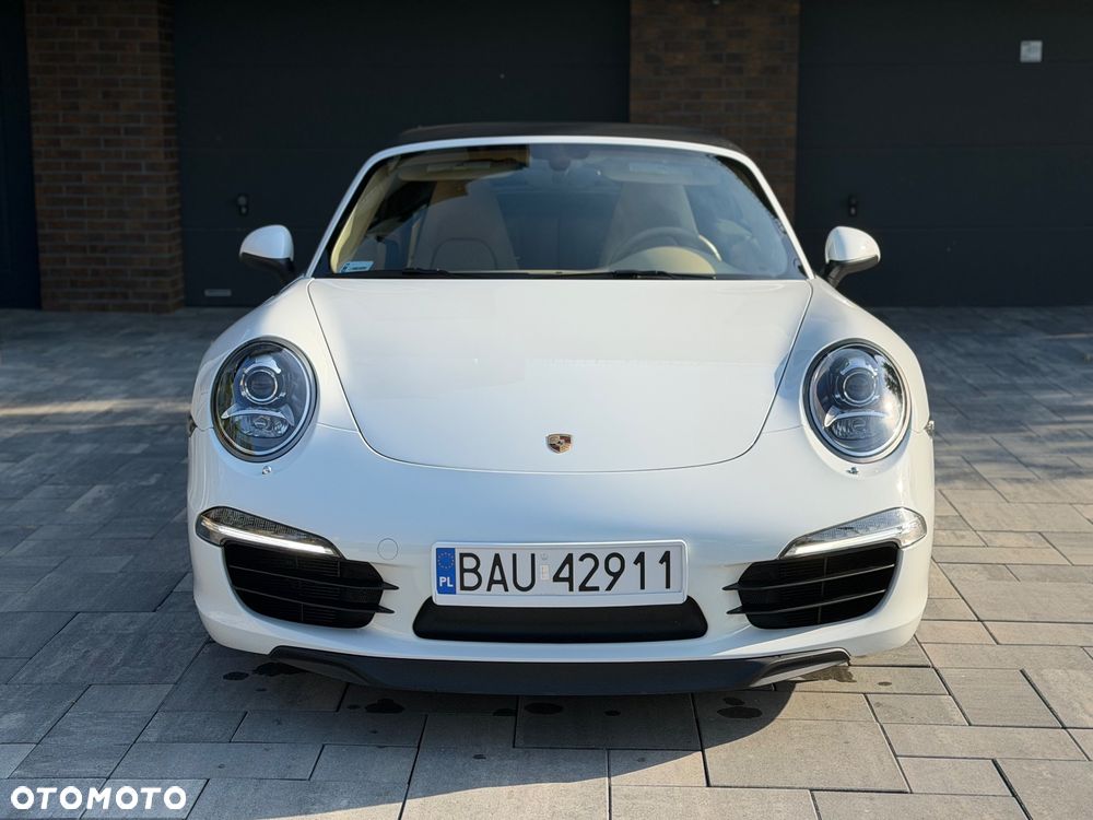 Porsche 911 Carrera S - 2