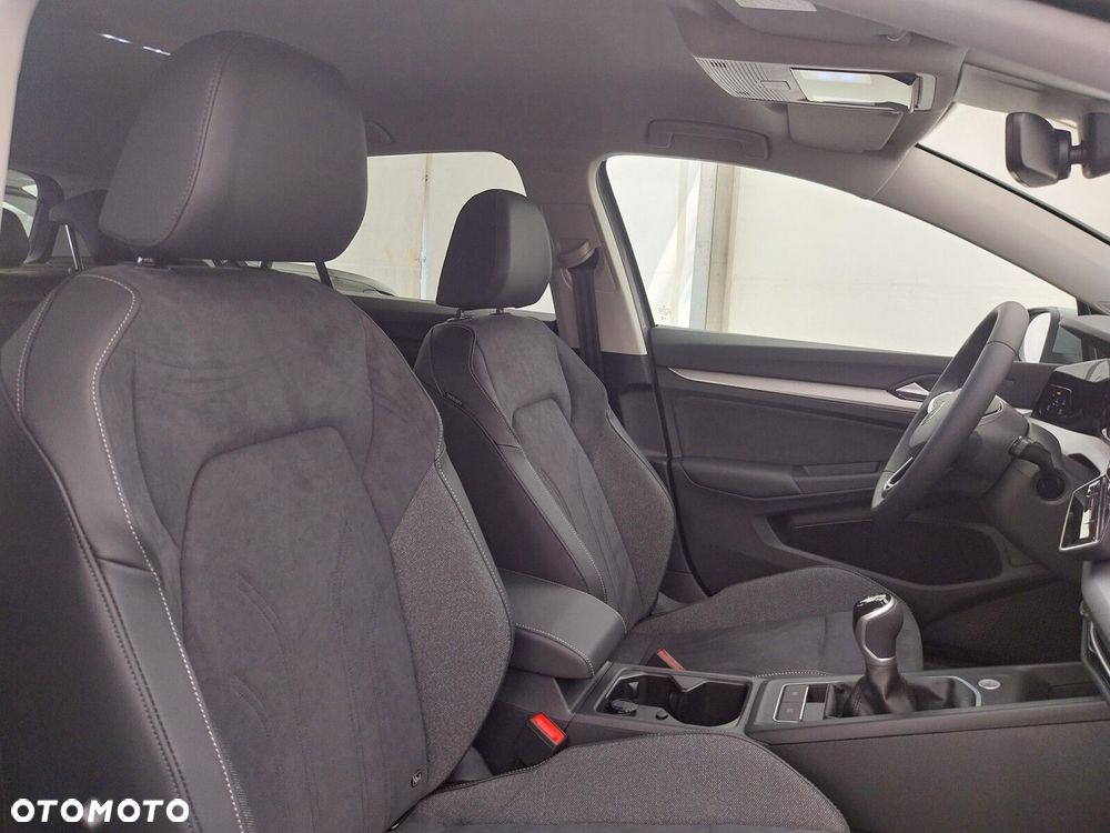 Volkswagen Golf VIII 1.5 TSI Life Plus - 14