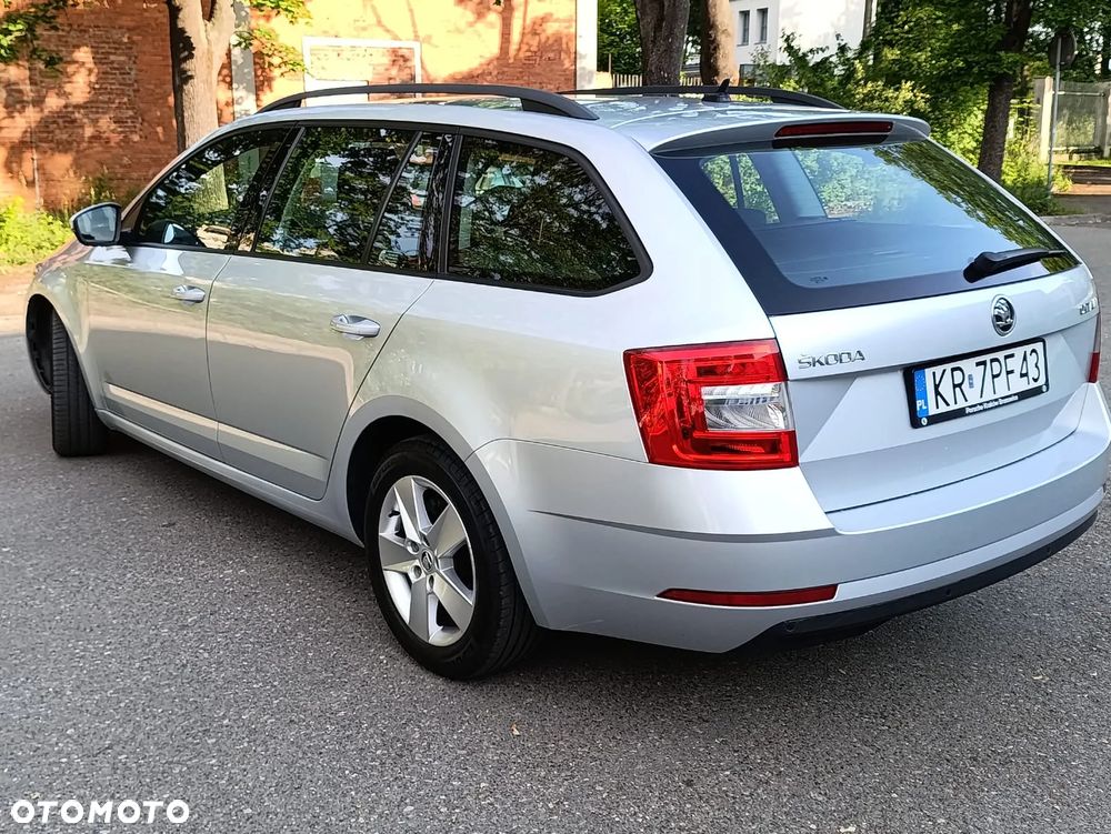 Skoda Octavia 2.0 TDI Ambition - 7