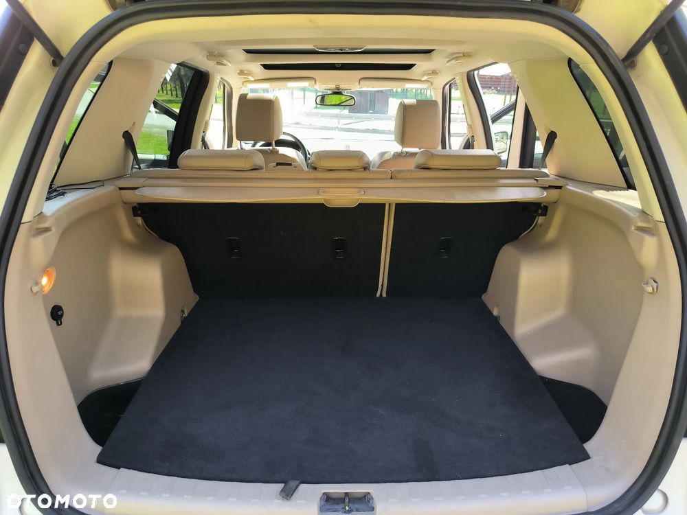 Land Rover Freelander II 3.2 i6 HSE - 22