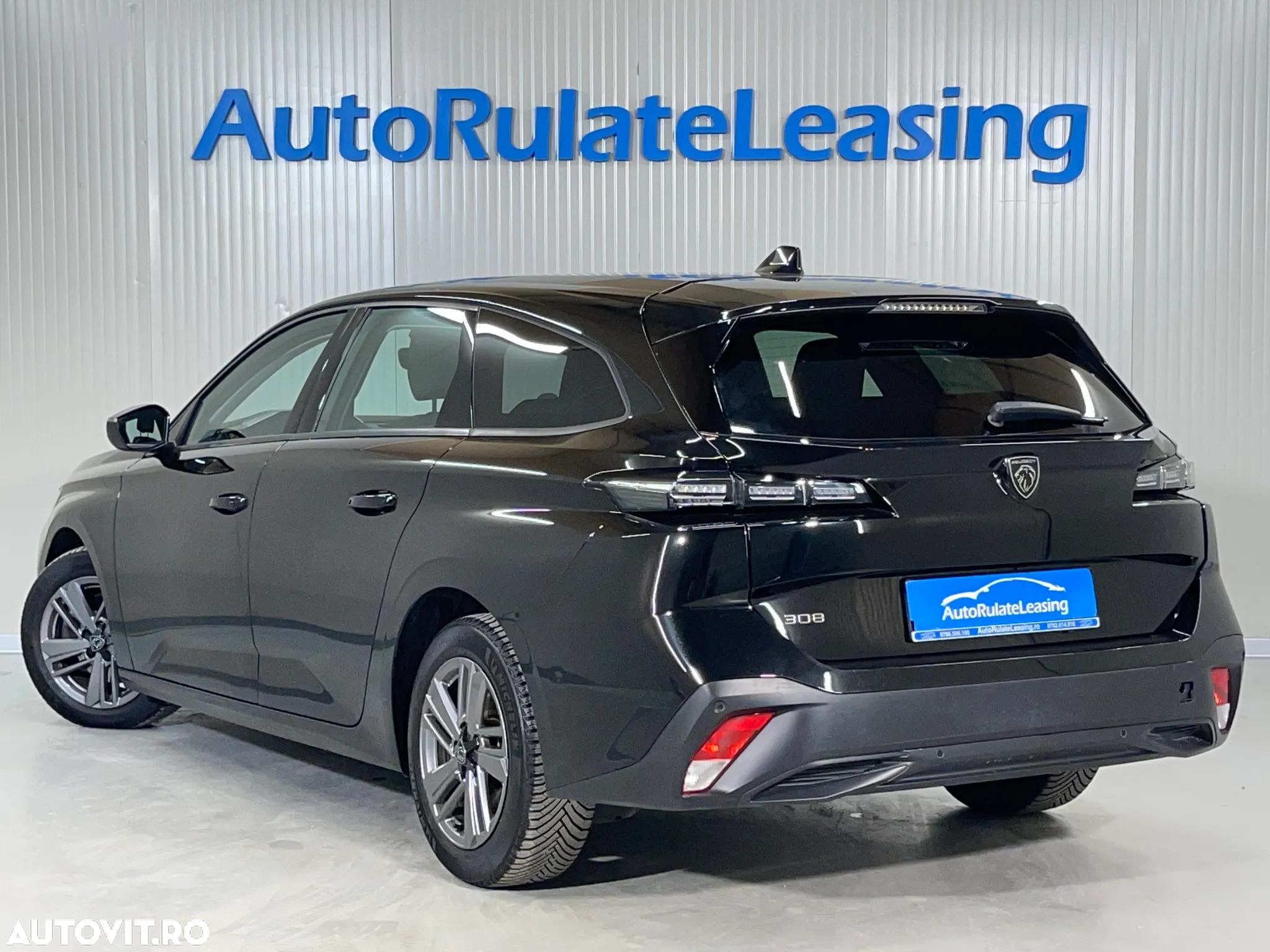Peugeot 308 PureTech 130 EAT8 Active Pack - 4