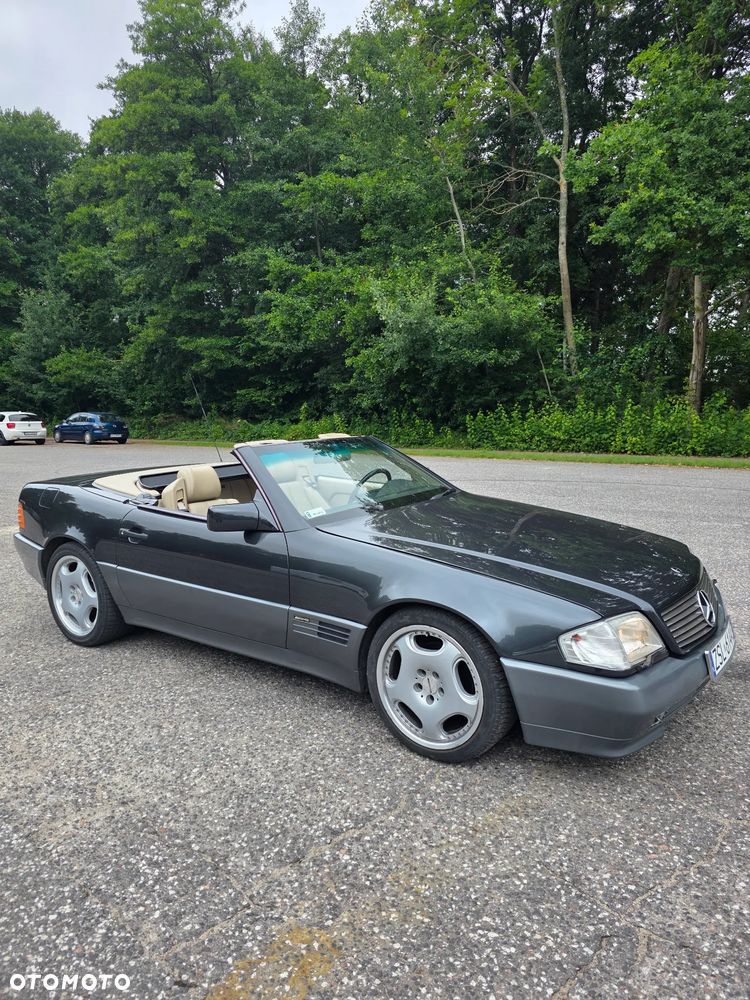 Mercedes-Benz SL - 10