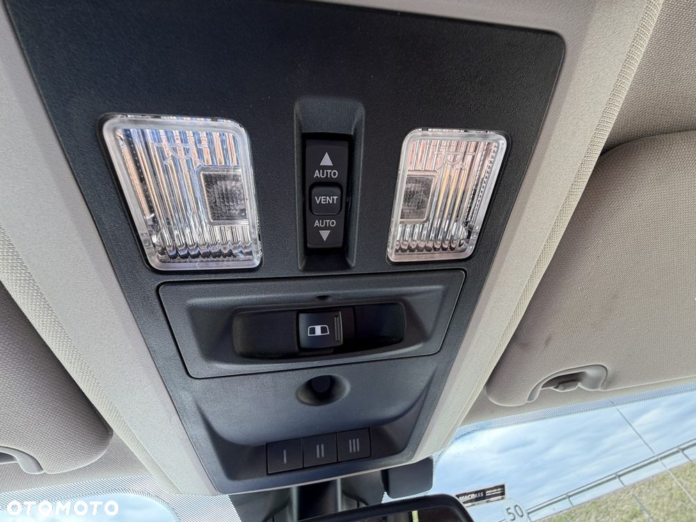 RAM 1500 5.7 Crew Cab Shortbed Limited Black - 32