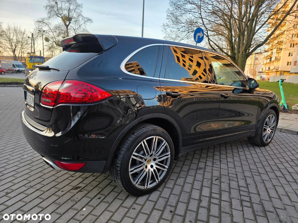 Porsche Cayenne - 30