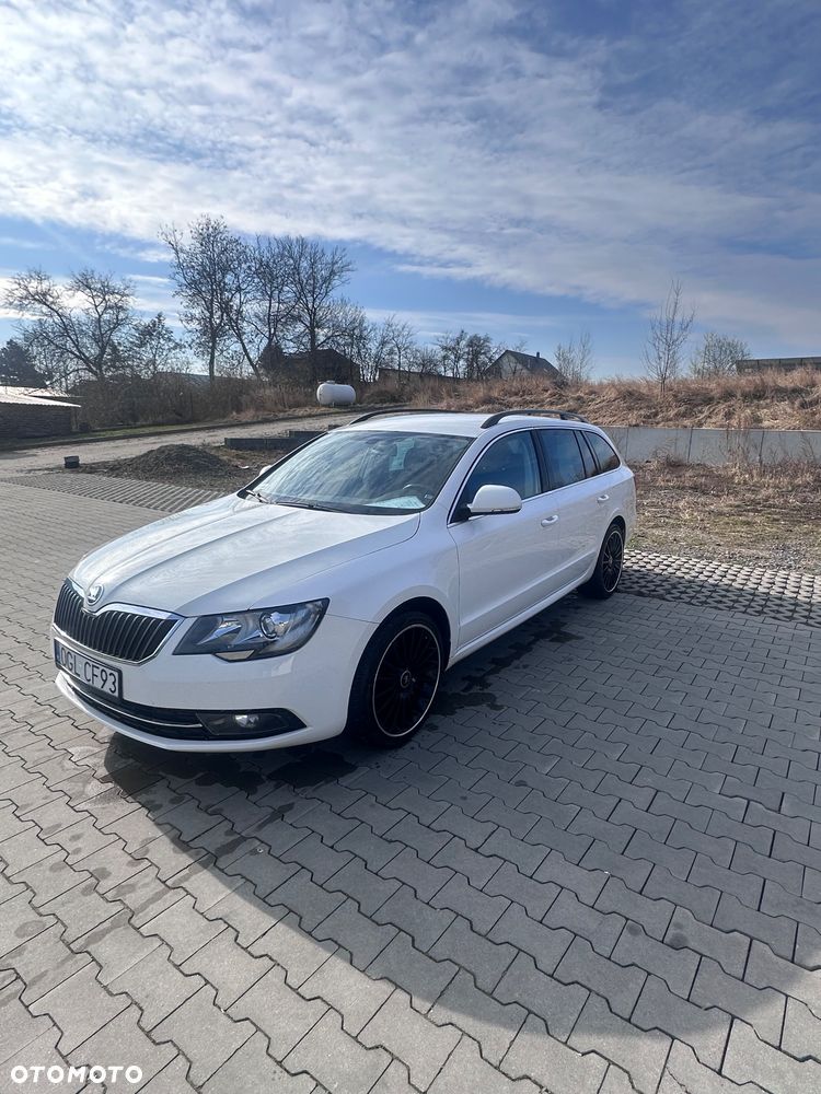 Skoda Superb 2.0 TDI Ambition Green tec - 1