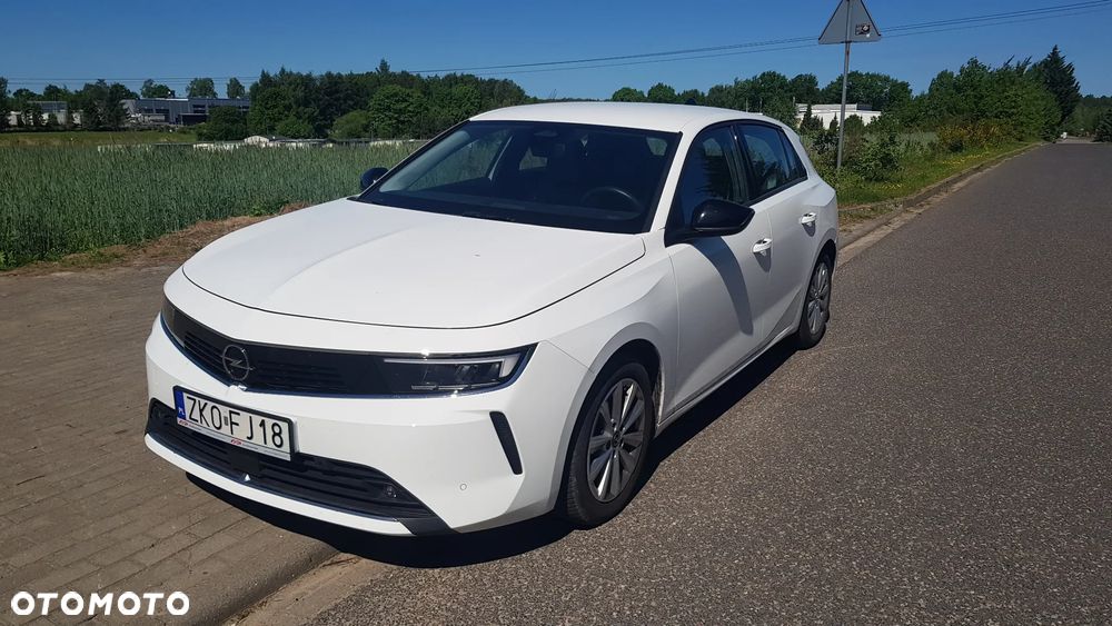 Opel Astra 1.2 Turbo Elegance - 1