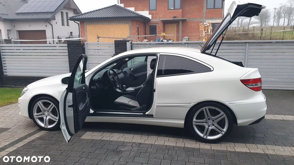 Mercedes-Benz CLC 200 Kompressor Special Edition - 20