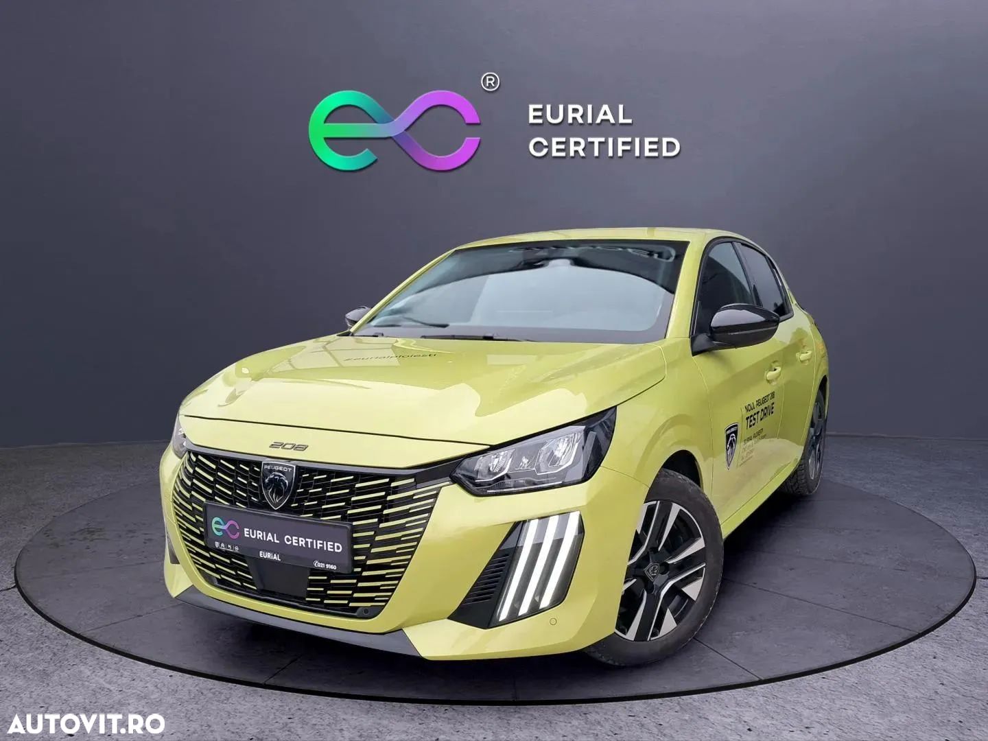 Peugeot 208 - 1