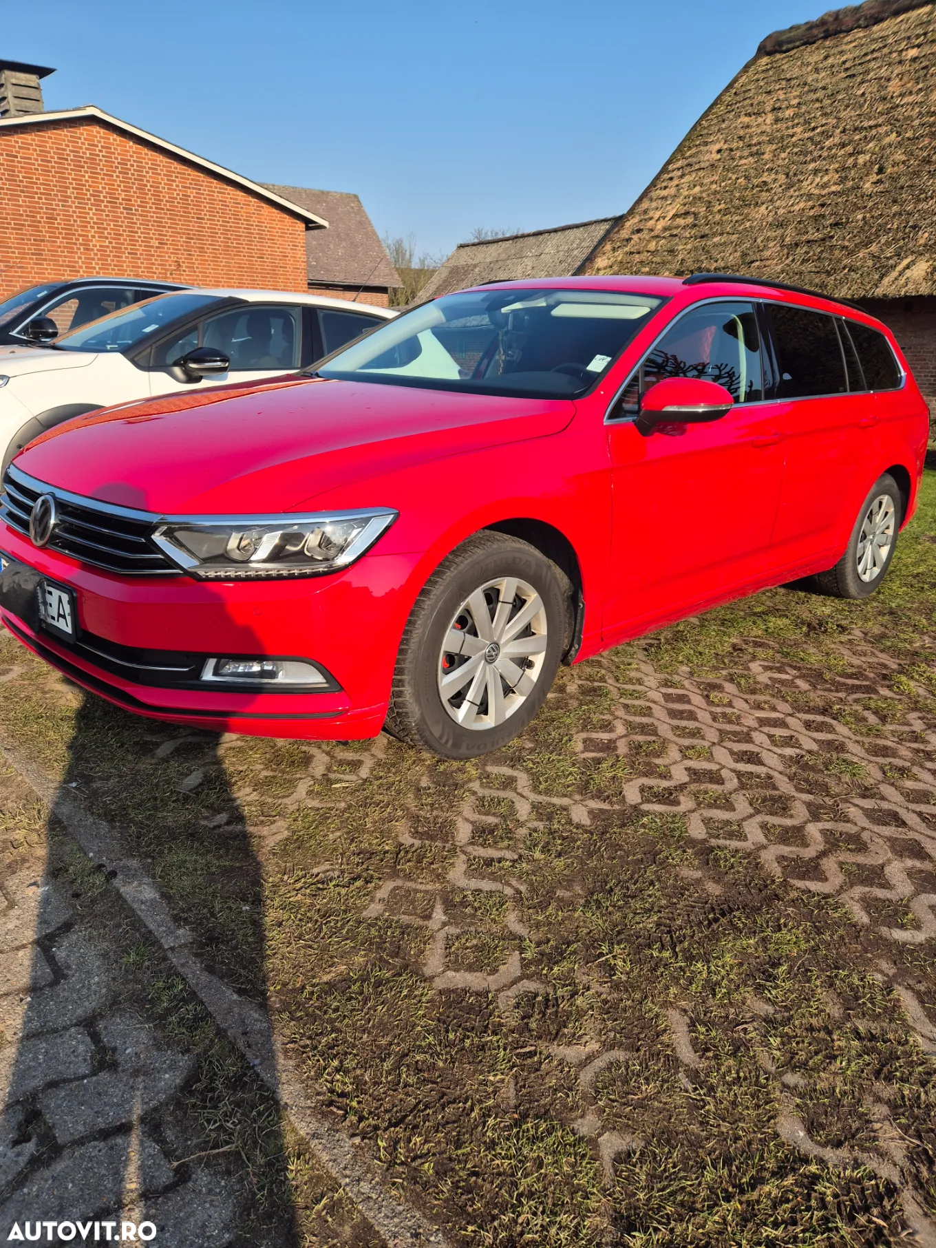 Volkswagen Passat Variant 1.6 TDI SCR DSG - 2