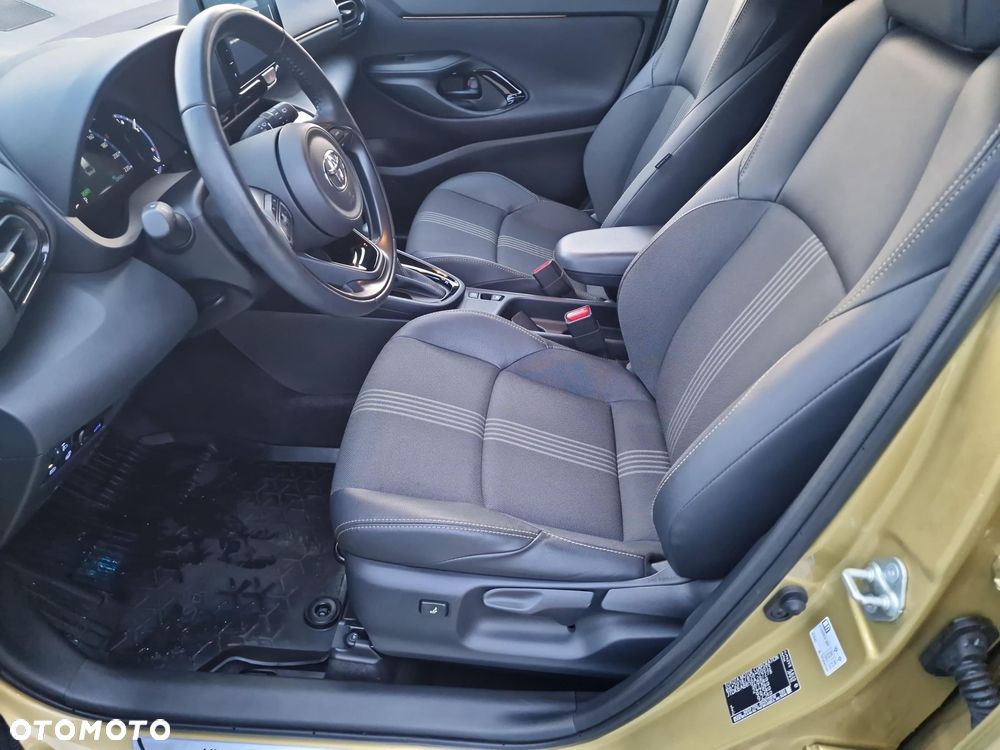 Toyota Yaris Cross Hybrid 1.5 Adventure - 10