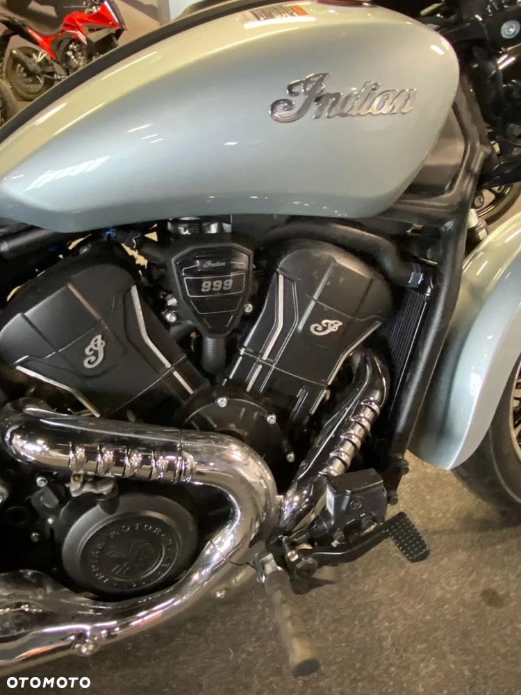Indian Scout - 3