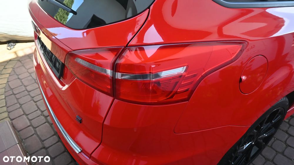 Ford Focus 2.0 TDCi ST-Line Red ASS - 24