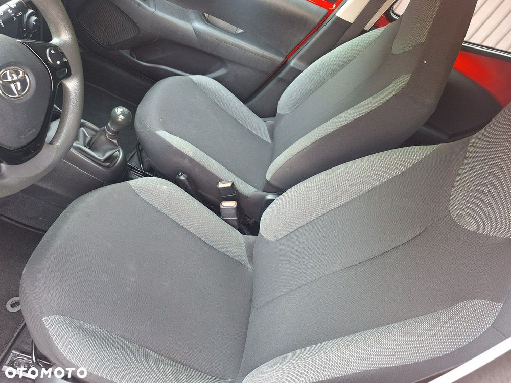 Toyota Aygo - 13