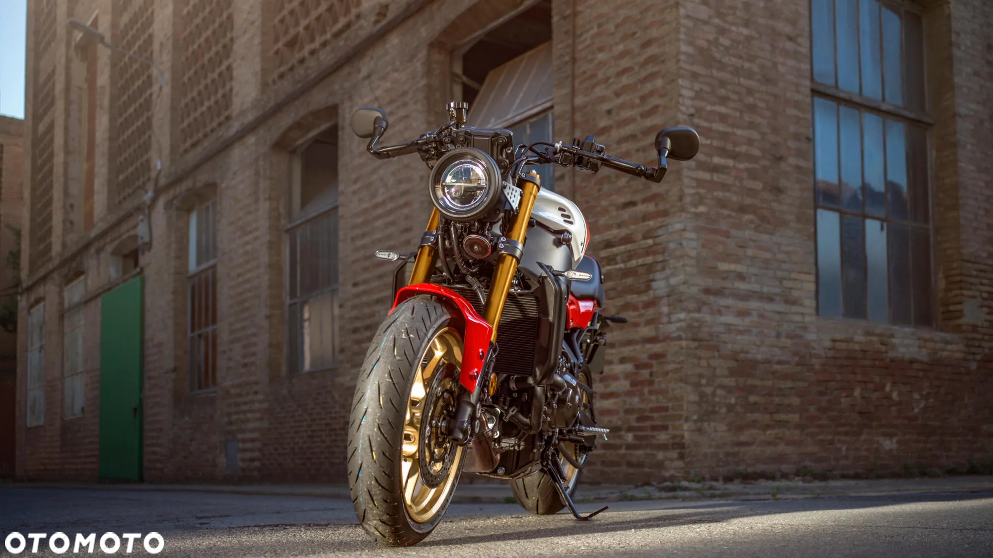Yamaha XSR - 2