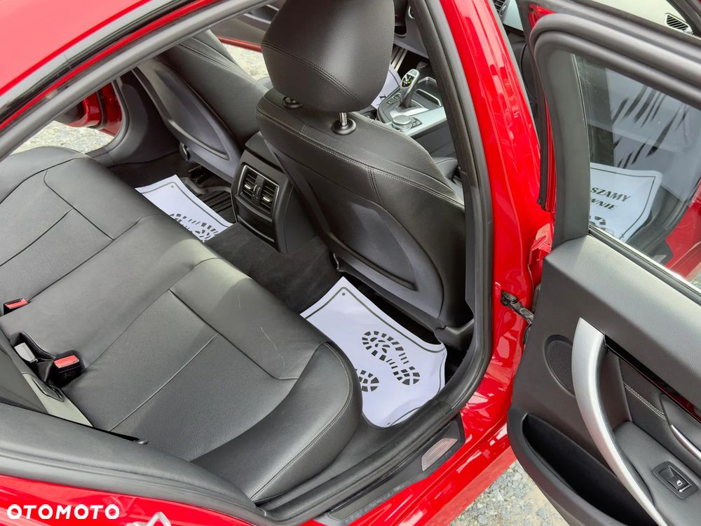 BMW Seria 3 328i - 21