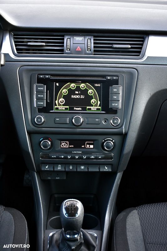 Skoda RAPID 1.6 TDI Active Green tec - 18
