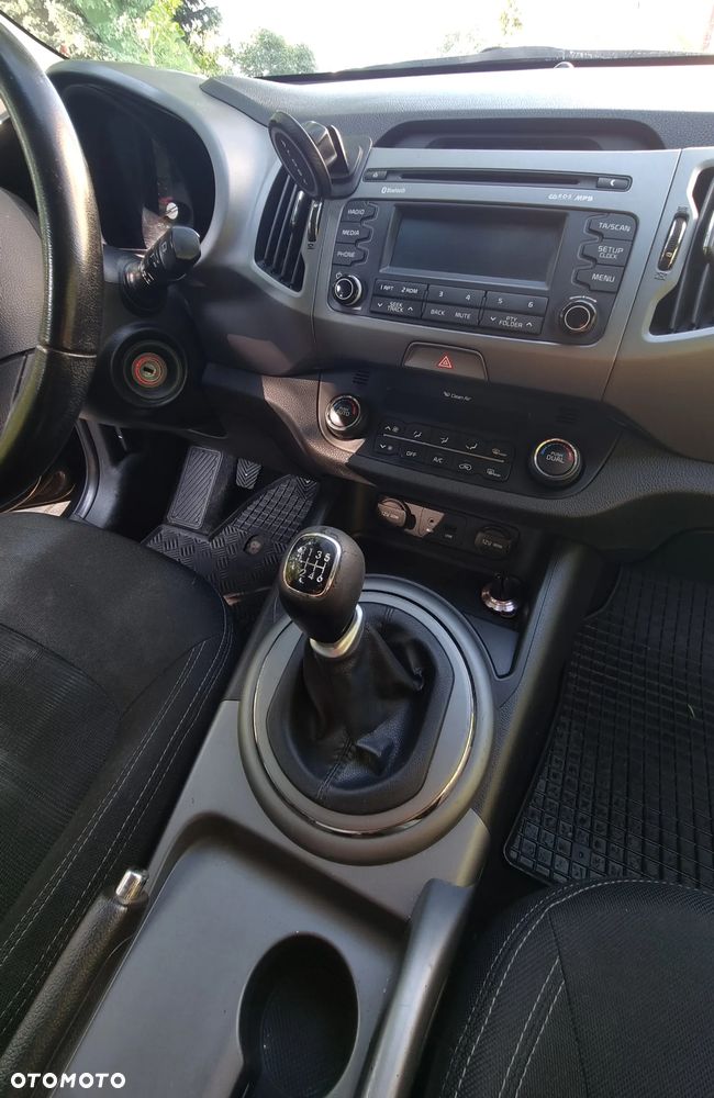 Kia Sportage 1.6 GDI S 2WD - 19