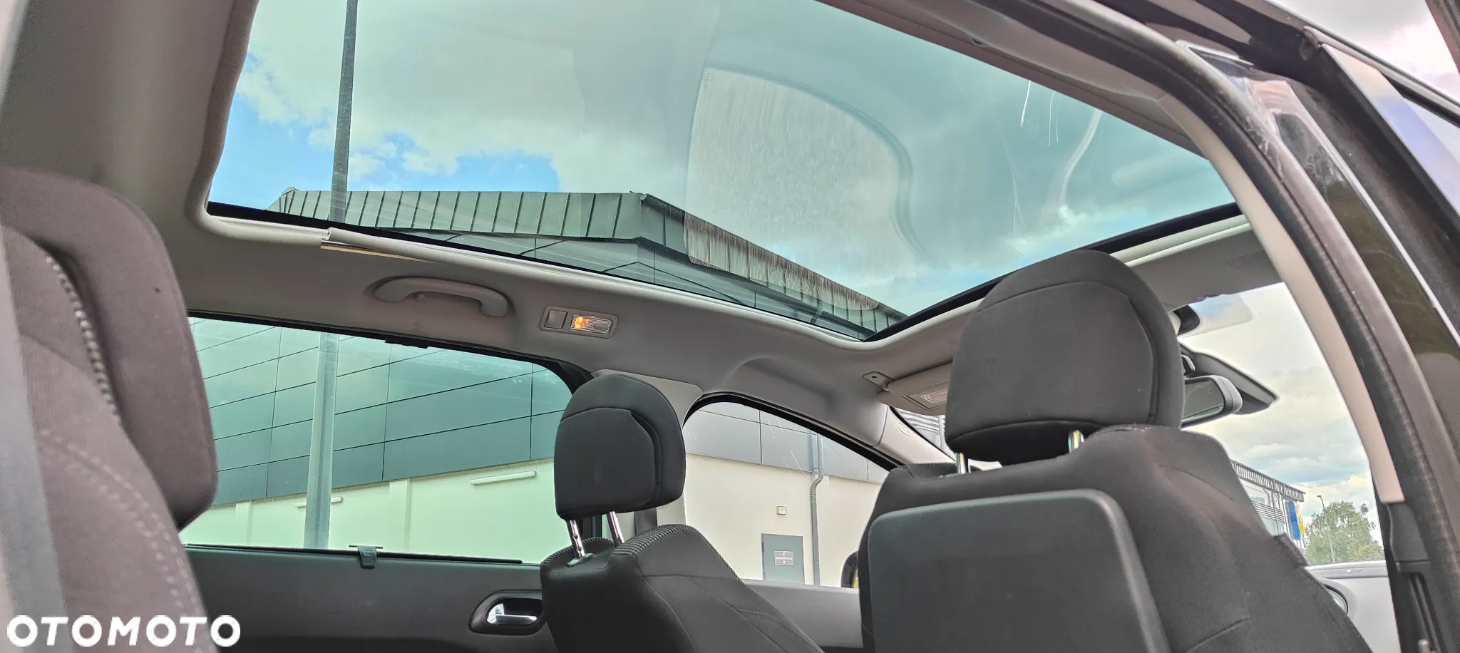 Peugeot 5008 2.0 HDi Premium - 25