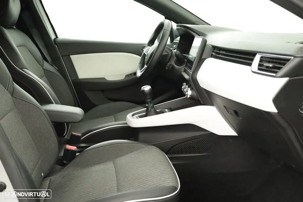 Renault Clio 1.0 TCe Techno - 10
