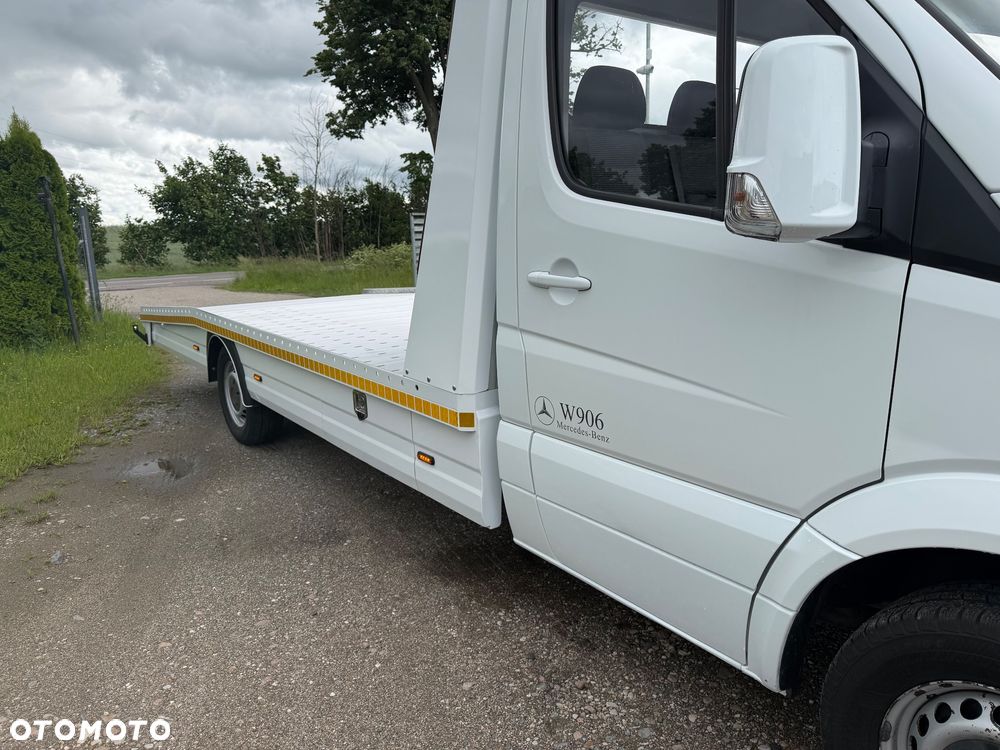 Mercedes-Benz Sprinter - 5
