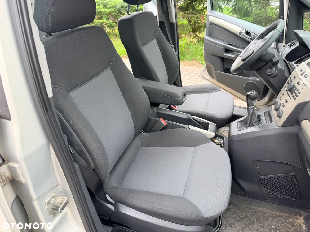 Opel Zafira 1.9 CDTI Enjoy - 12
