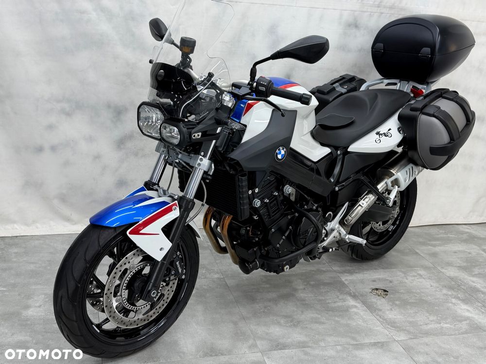 BMW F - 2