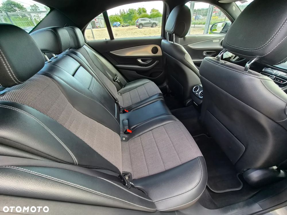 Mercedes-Benz Klasa E 220 d 9G-TRONIC Avantgarde - 9