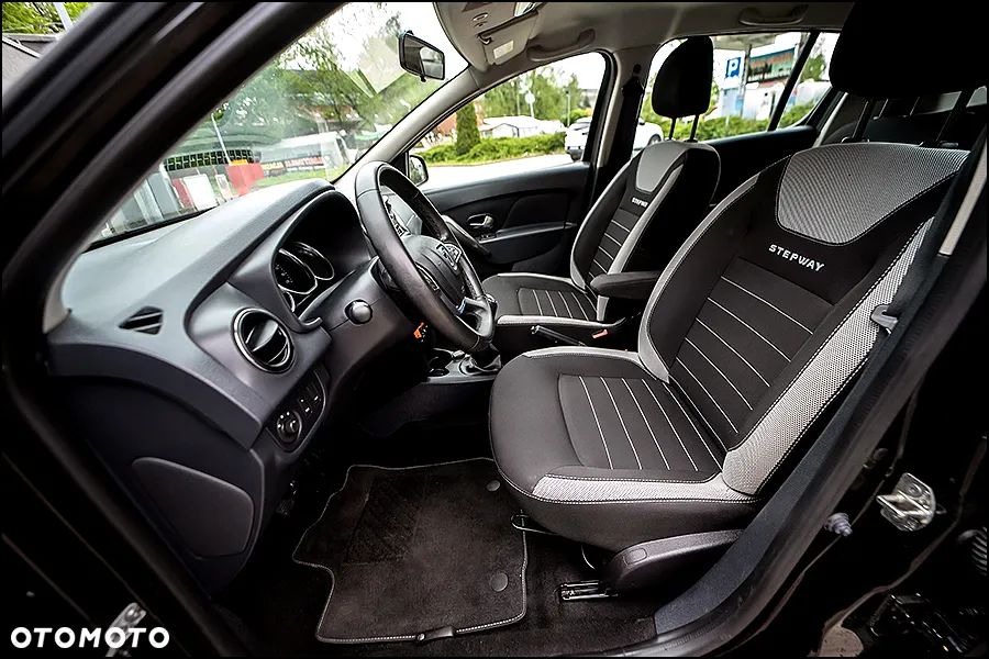 Dacia Sandero Stepway TCe 90 S&S Prestige - 33