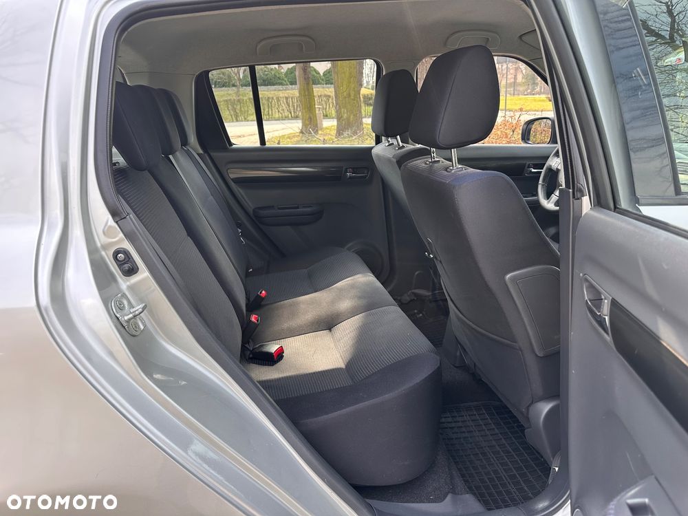 Suzuki Swift 1.2 4x4 Club - 6