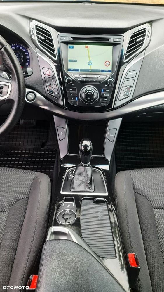 Hyundai i40 2.0 GDI Comfort + - 21