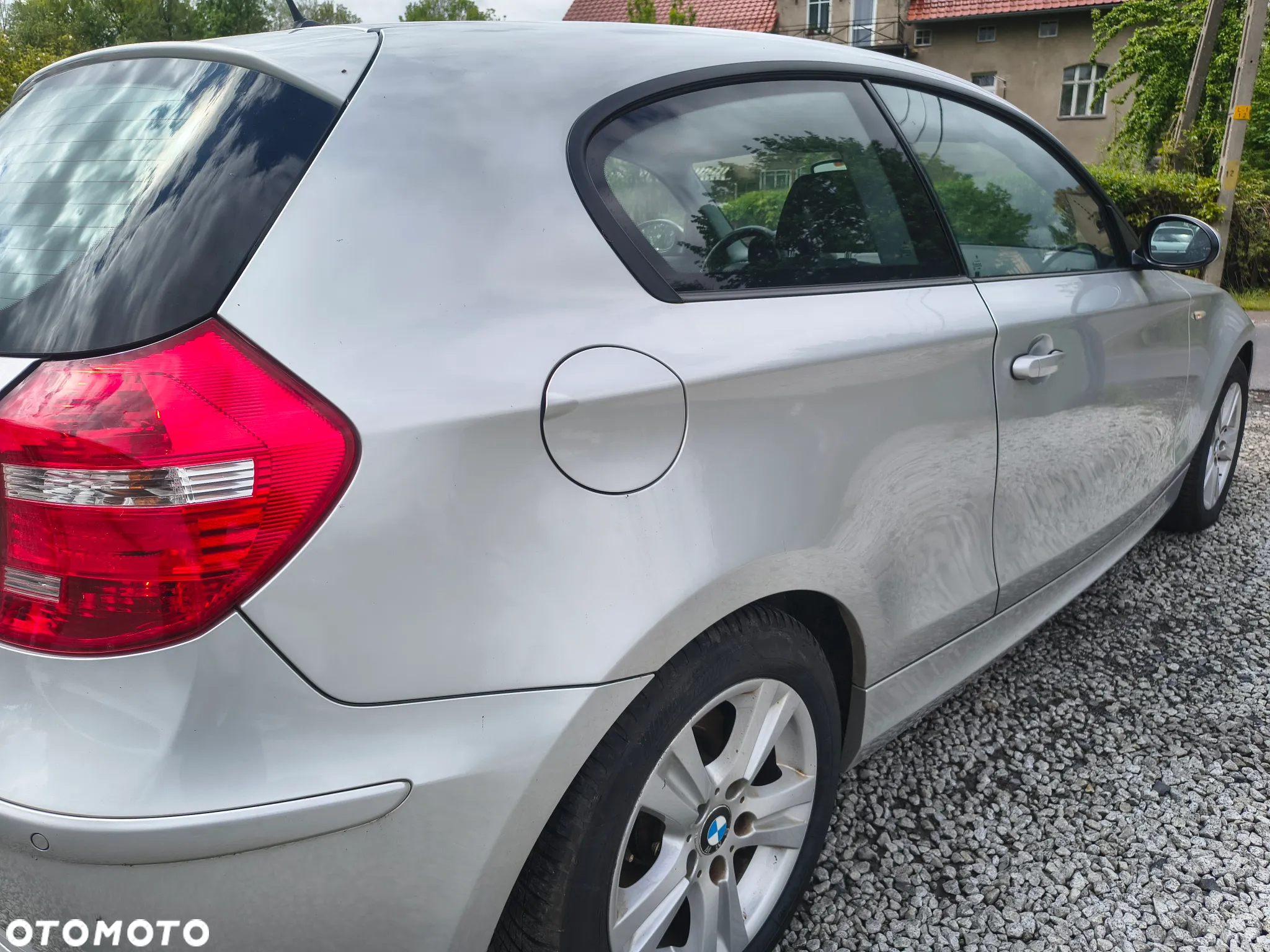 BMW Seria 1 118d DPF - 11