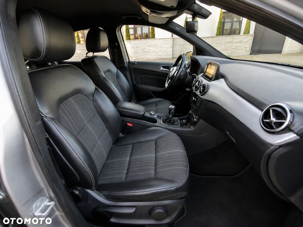 Mercedes-Benz Klasa B 200 BlueEFFICIENCY Edition 1 - 9