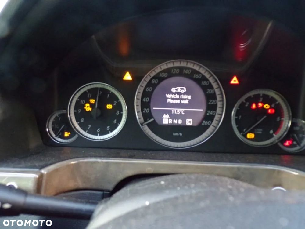 Części - Mercedes E-klasa W212 E220D 2.1 CDI KOMBI 09R - 7