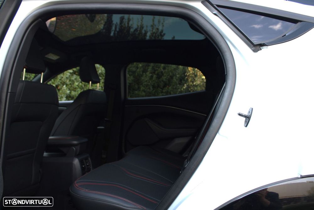 Ford Mustang Mach-E 98.7 kWh Premium - 12