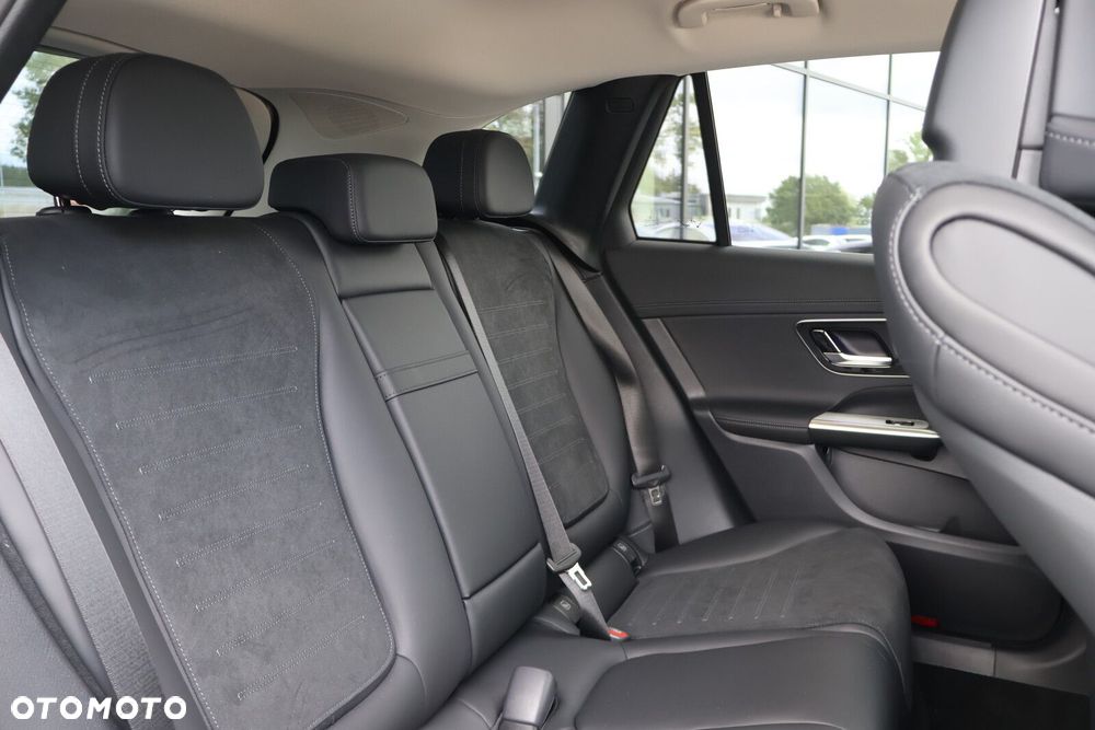 Mercedes-Benz GLC - 20