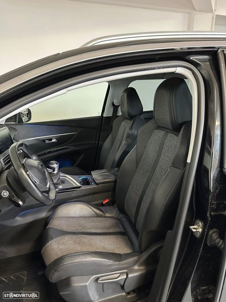 Peugeot 5008 1.2 PureTech Allure - 11